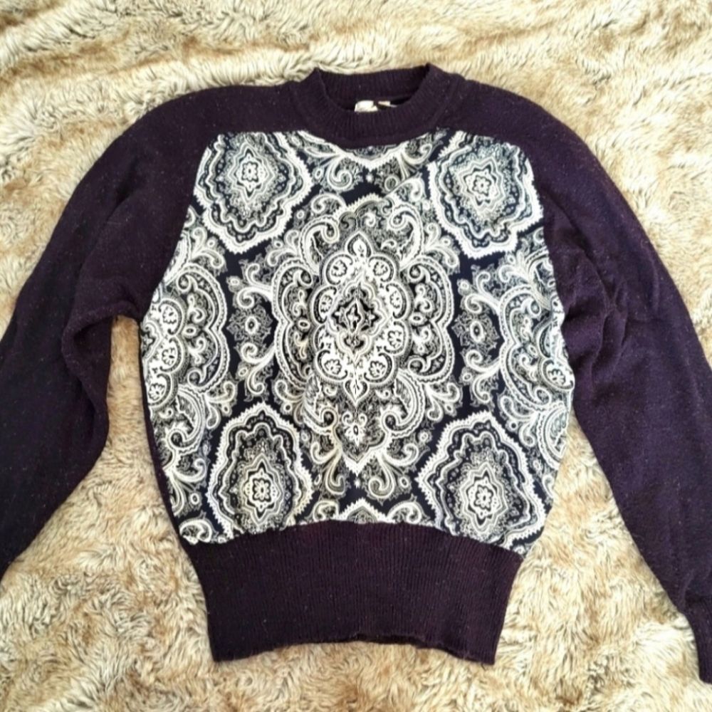 TanJay Vintage Paisley Print Bodice Sweater Black and White Size Small